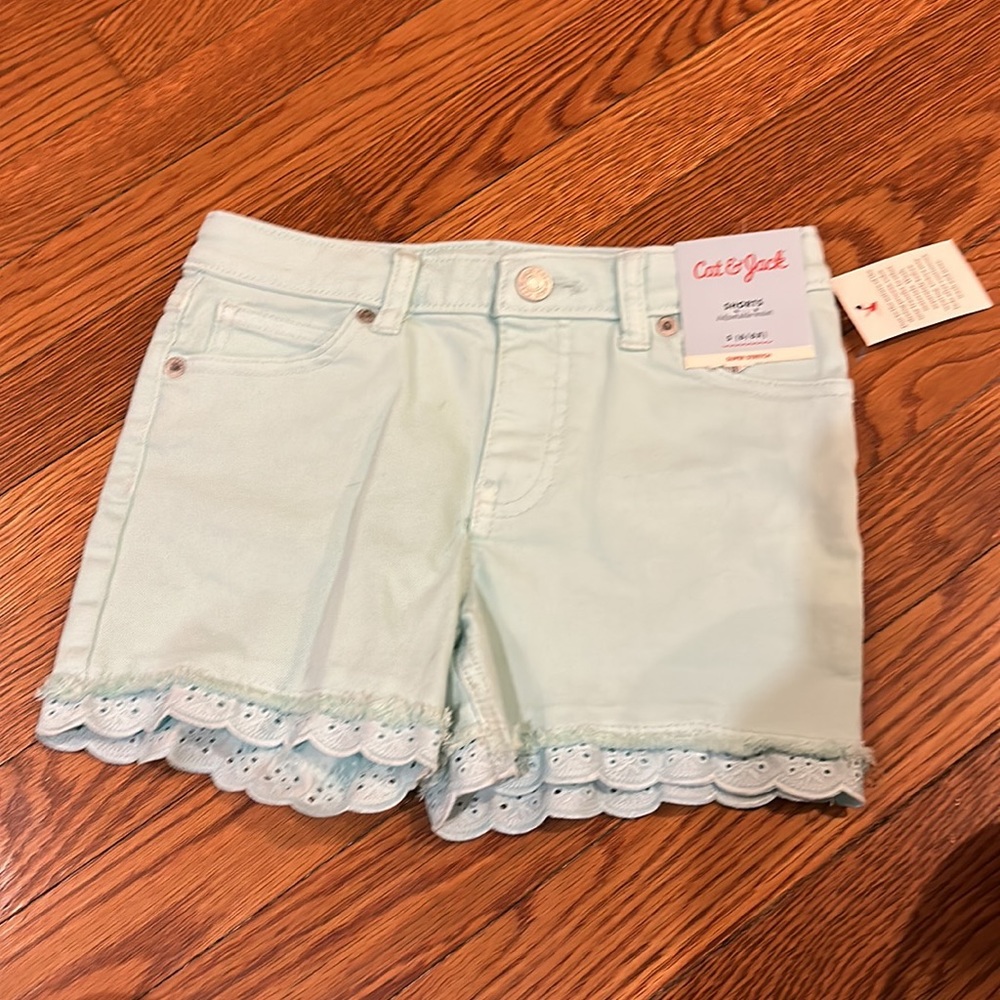 Teal cat and Jack shorts size 6/6X